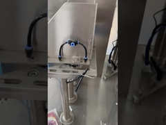 1Máquina de embalaje de detergente para lavandería de 2 kW 8 estaciones funcionando al mismo tiempo Equipo de embalaje